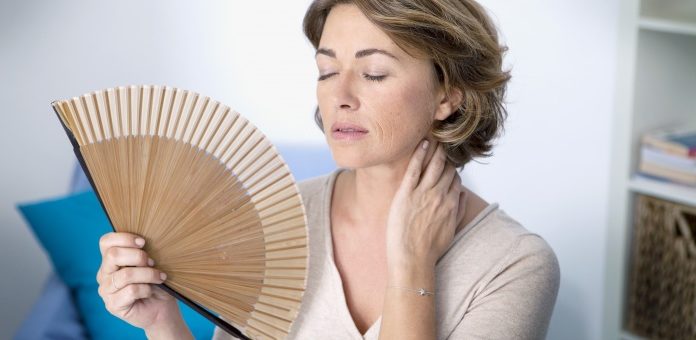 Falência Ovariana pode levar à menopausa antes dos 40 anos de idade
